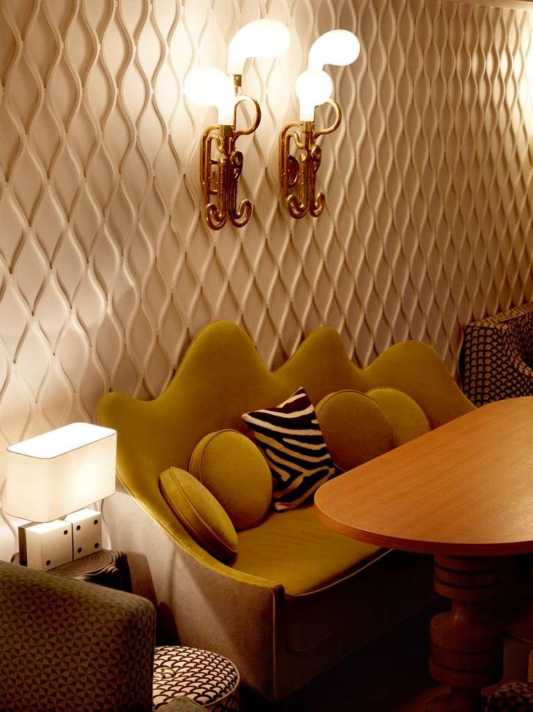 Hotel Thoumieux Parijs
